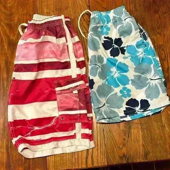2 Pair Of Men's Swim Trunks Banana Split/Bsplit Draw String Waist Size Large - Picture 1 of 9